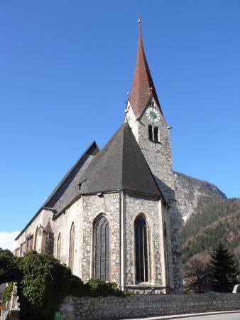 die Pfarrkirche St. Wolfgang und St. Leonhard